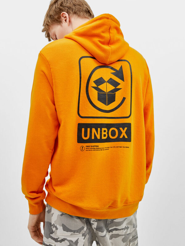 Printed sweatshirt with hood